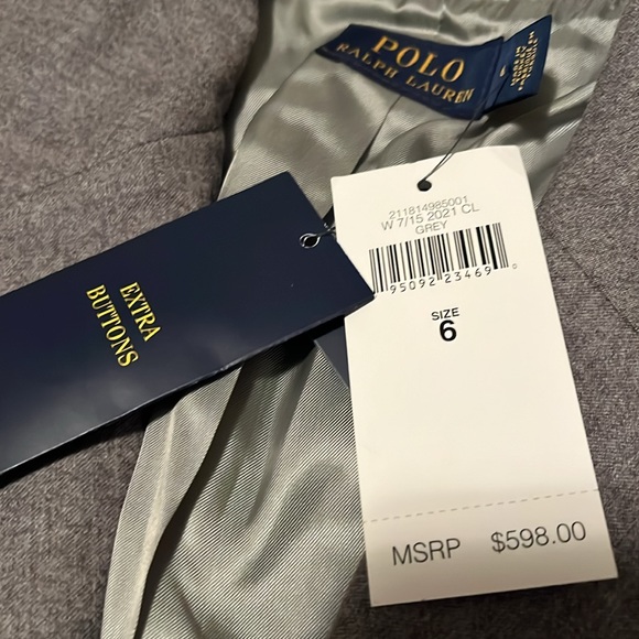 NWT:Polo Ralph Lauren women’s Blazer 97% wool, 3% elastane. Amazing materials! - Picture 9 of 16